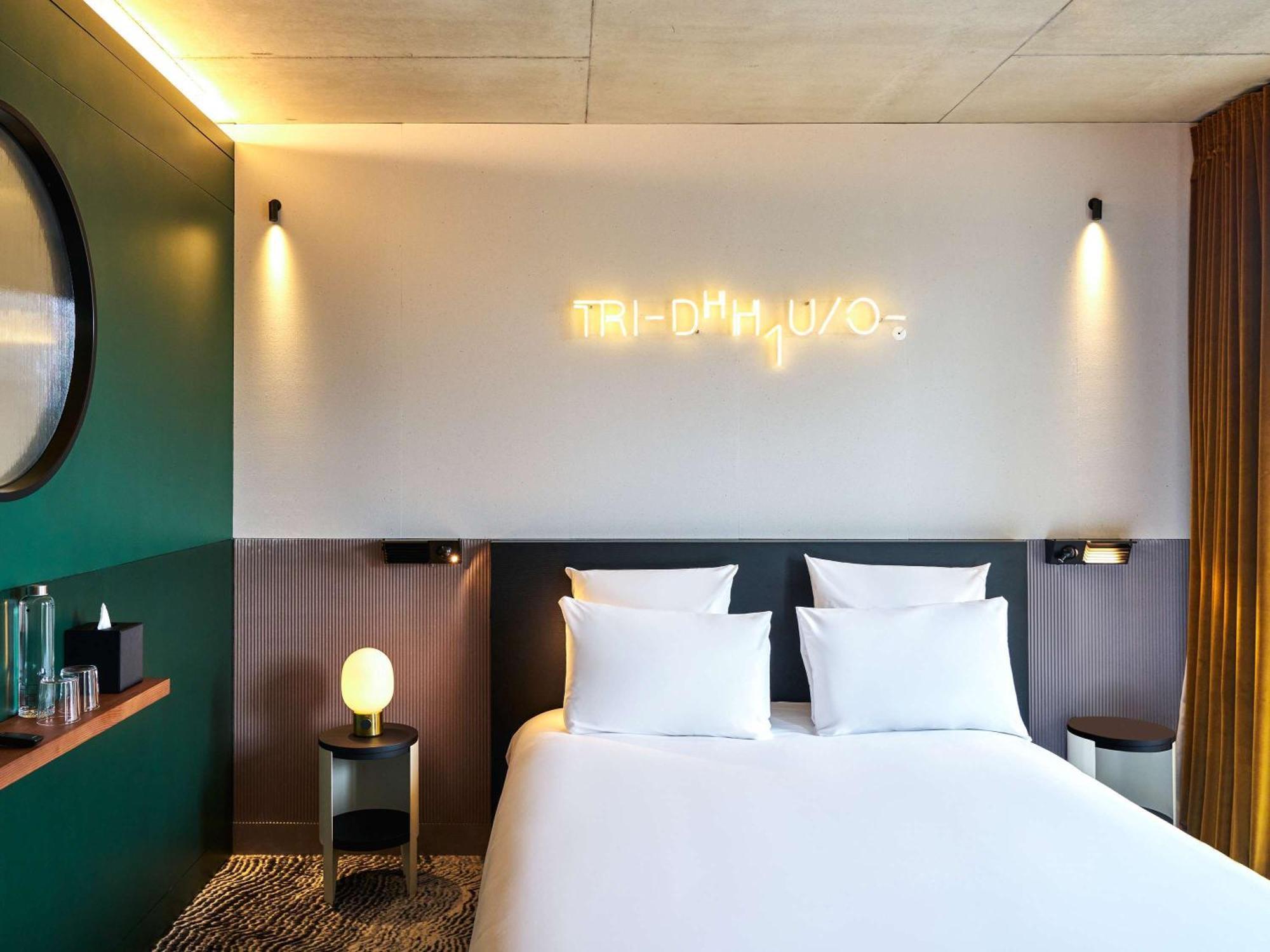 Hotel Tribe Paris Clichy Exterior foto